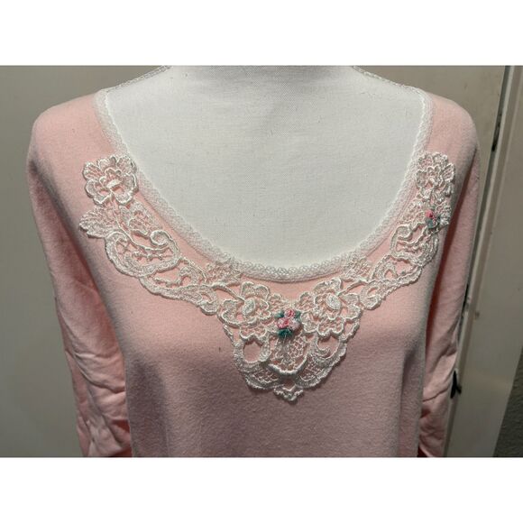 Vintage long pink nightgown Sweet Longjohns Size L style 917 lace embellishments - Picture 4 of 5